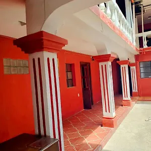 https://cristales-de-la-calzada.guatemalaantiguahotels.com